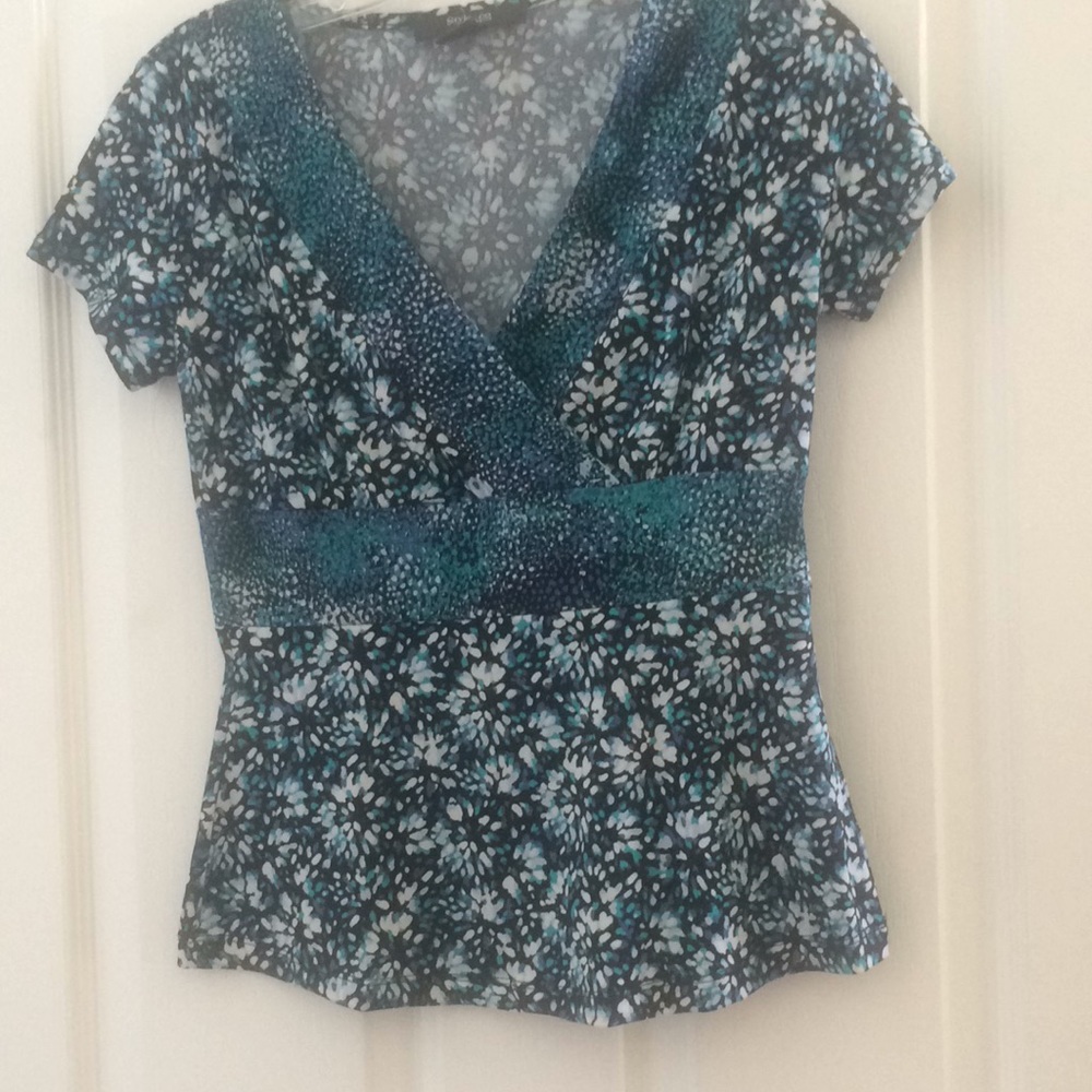 FINAL MARKDOWN Ladies style & company top petite/petite